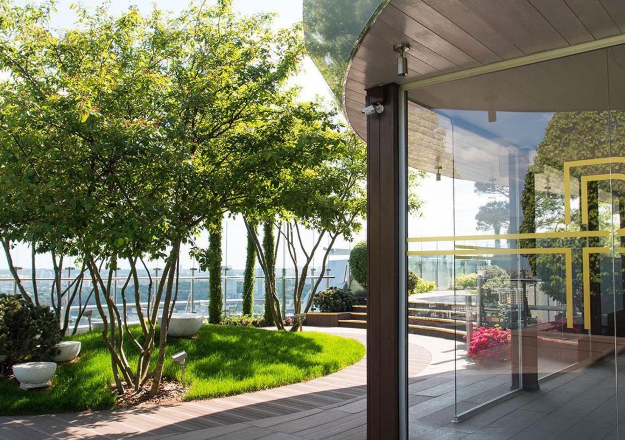 Royal Tower Luxurious Smart Residence Kiev Eksteriør billede